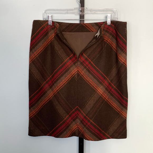 Talbots Brown Plaid Wool Blend Skirt Size 14P - Picture 3 of 5